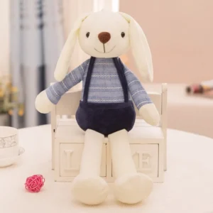 Conejo peluche con ropa 1