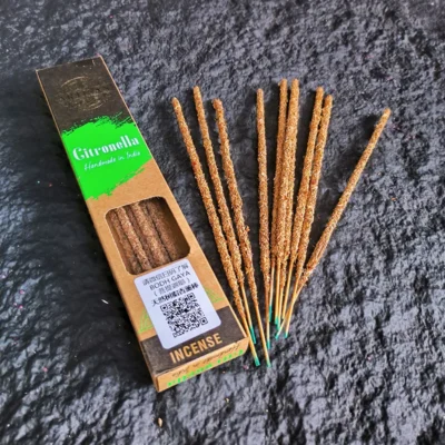 1 caja (10 palos) palitos de incienso indio Natural hecho a mano difuminado citrella frotar fragancia a mano incienso Bodh Gaya 2