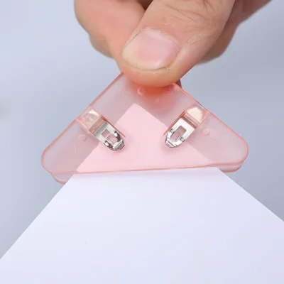 Clips de esquina triangulares 1