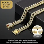 Collar dorado para perro 2